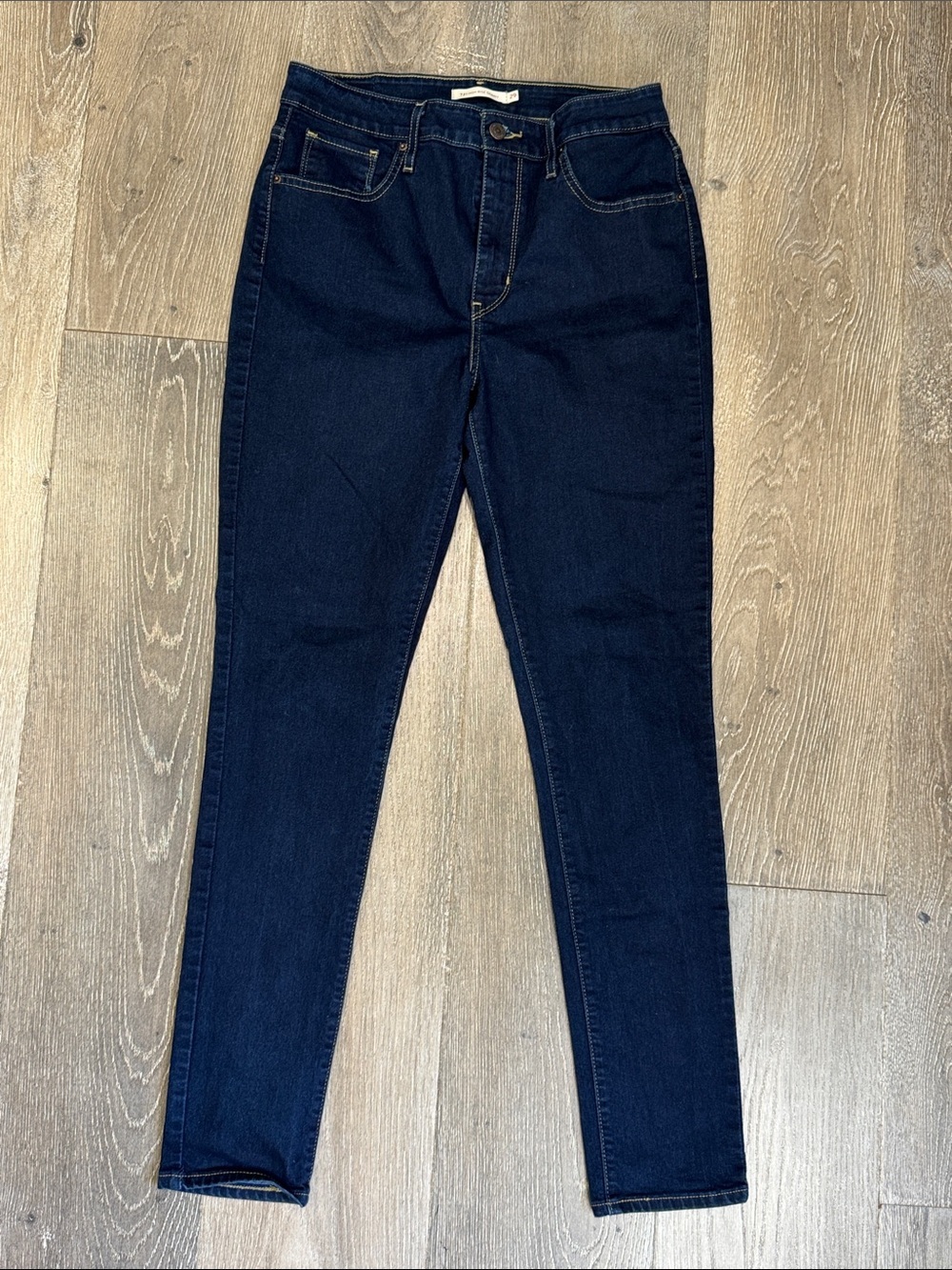 Levi's Navy Skinny High-Rise Jeans AS0836